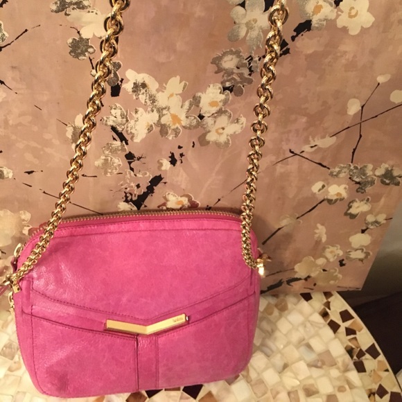 BOTKIER - Brook Medium Convertible Fuchsia Leather - Picture 1 of 8